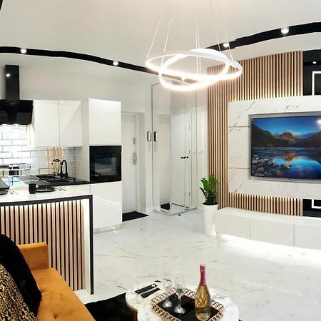 Vip Room 2+2 Konin  Exterior foto