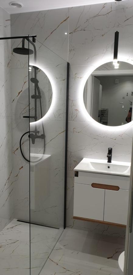 Vip Room 2+2 Konin  Exterior foto